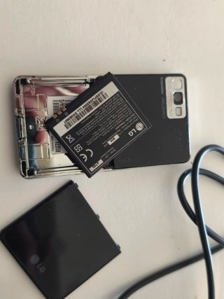 Móvil LG PRADA Vintage Negro