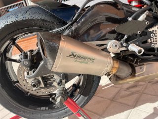 BMW S 1000 RR - Moto Deportiva