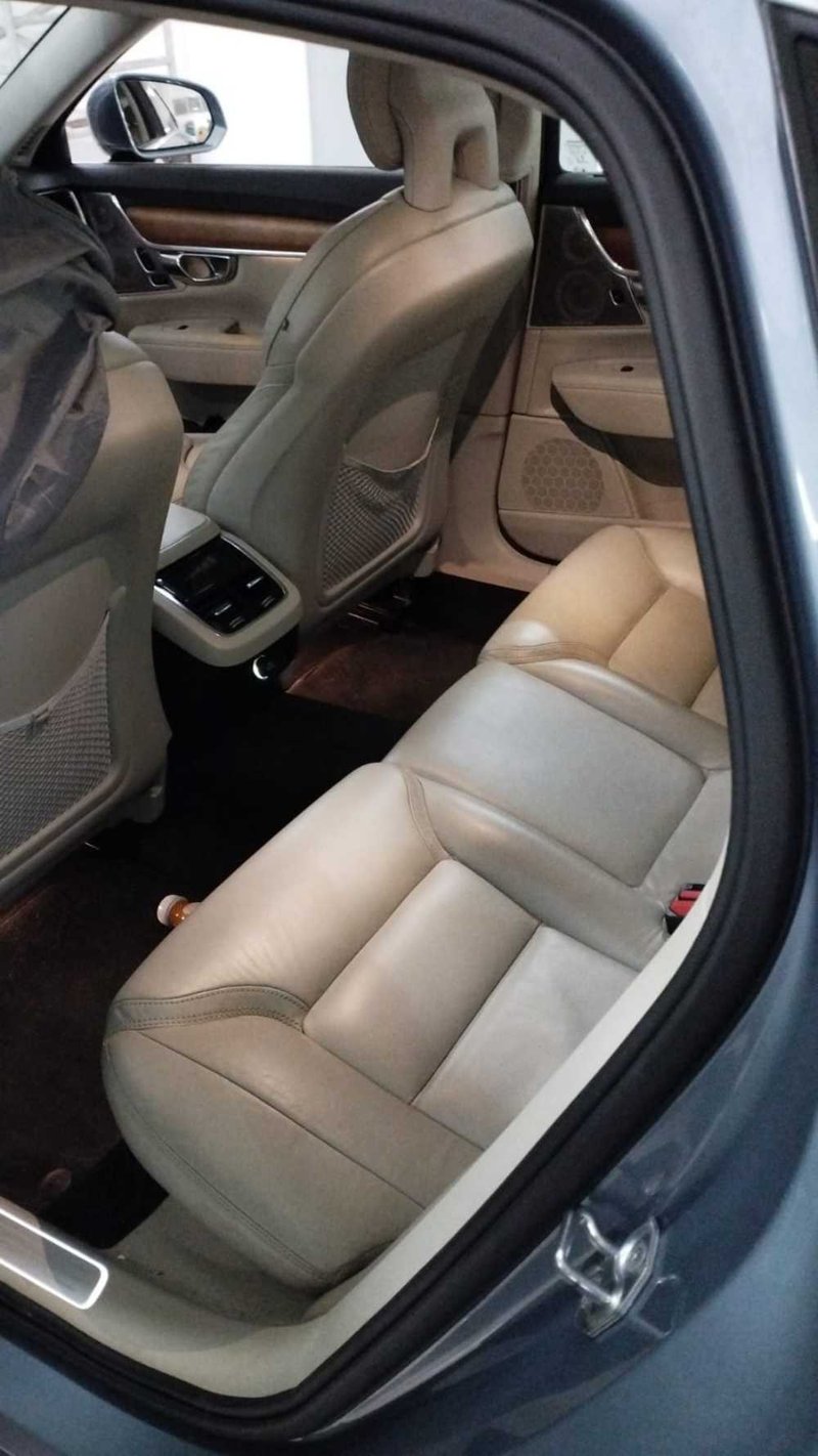 Volvo S90 D5 Inscription AWD 2016, foto 5