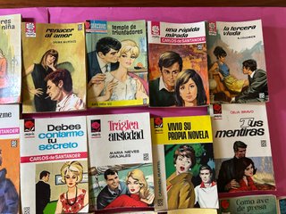 LOTE DE 34 NOVELAS DE NOVELA ROMANTICA
