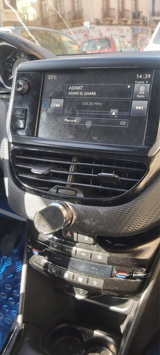Peugeot 2008 2015