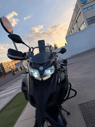 Benelli TRK 502X Adventure Negra
