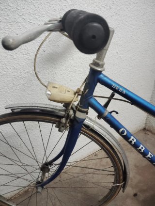 Bicicleta azul vintage