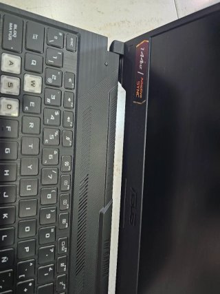 ASUS TUF Gaming A15 FA506N Portátil LEER