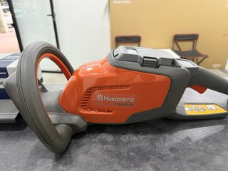 Cortasetos Husqvarna 115iHD45