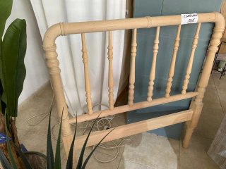 Cabecero de madera de haya