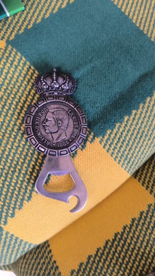 Abrebotellas Alfonso XII Corona