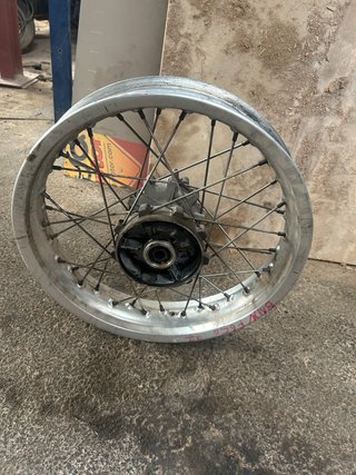 Llanta Trasera BMW F650 GS (hasta 2007)