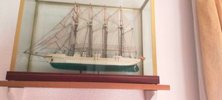 Maqueta de barco de vela