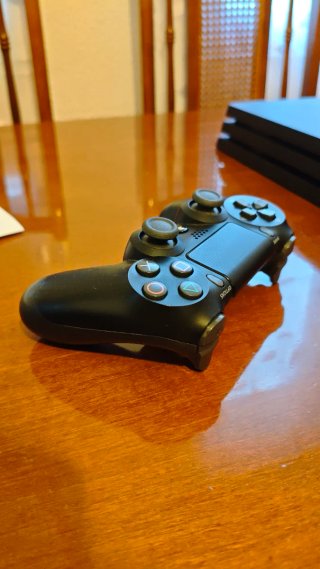 Consola Sony PS4 Pro Negra