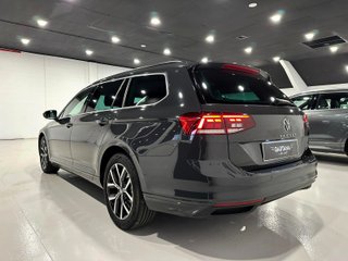 Volkswagen Passat Variant Executive 2.0TDi 2021