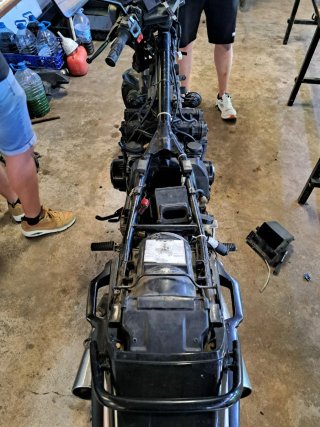 Kawasaki GPZ 400 - Año 89