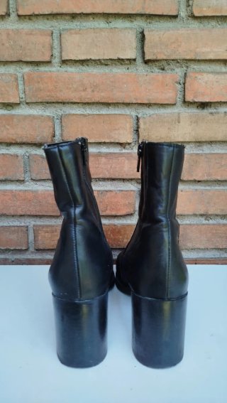 Botines negros