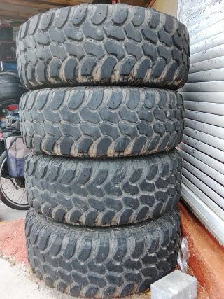 Ruedas 4x4 japones