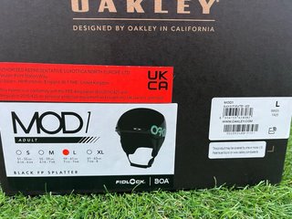 Casco Oakley MOD1 Negro