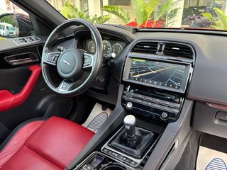 Jaguar F-Pace AWD (SOLO 90.000km)