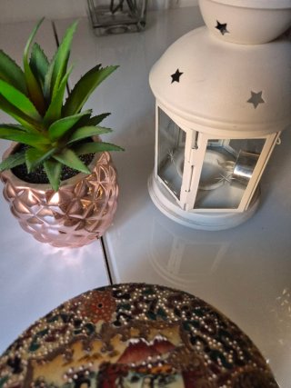 Lote figuras decoración piña y farolillo