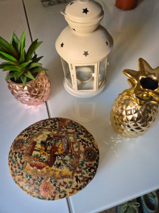 Lote figuras decoración piña y farolillo