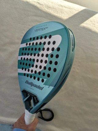 Pala Bullpadel Vertex 04 Woman 2026