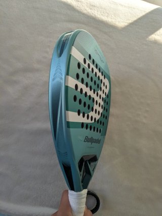 Pala Bullpadel Vertex 04 Woman 2026