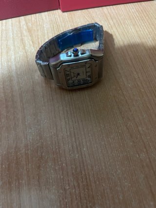 Reloj plateado