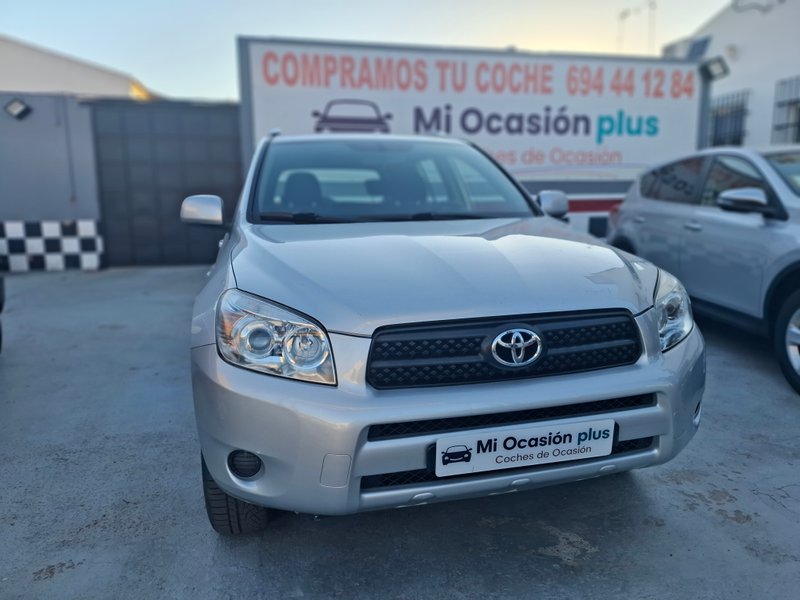Toyota RAV4 2008 - foto 1