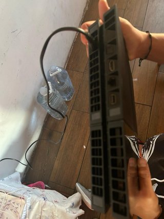 PS4 (PlayStation 4) Negra + Accesorios
