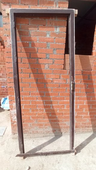 Puerta de madera