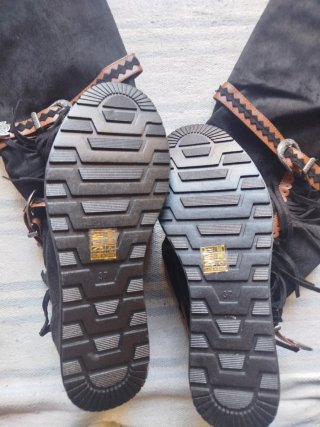 Botas altas de cuña estilo bohochic