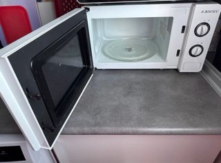 Microondas Jocel Blanco