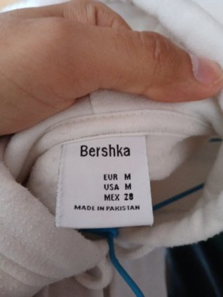 Sudadera Bershka Blanca