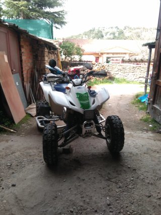 Suzuki LTZ 400 Quad Blanco