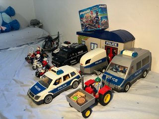 Lote Playmobil Policía y Vehículos