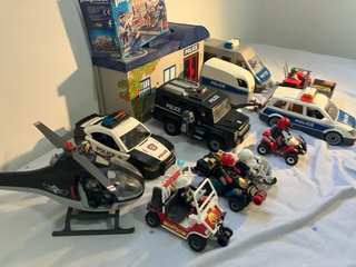 Lote Playmobil Policía y Vehículos