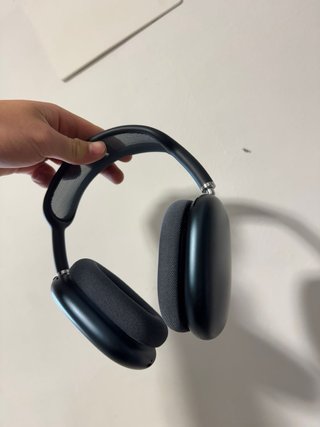 Airpods max