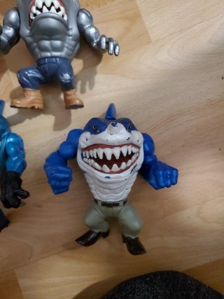 Lote Street Sharks