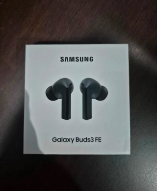 OFERTA! Samsung Galaxy S25 FE + Buds3 FE
