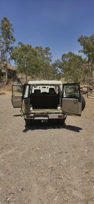 Toyota Land Cruiser 1988