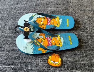 Chanclas chico Garfield Talla 44 (A ESTRENAR)