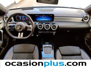Mercedes-Benz CLA Shooting Brake 200 120 kW (163 CV)