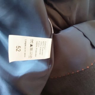 Traje gris hombre