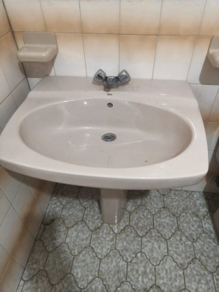 Regalo 2 Baños completos beige