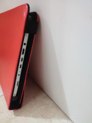 TABLET SZENIO + FUNDA + CABLES
