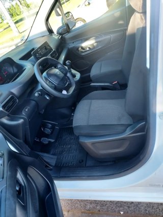 Peugeot Partner 2021