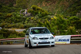 Citroen Saxo rallyes con Caja BE4