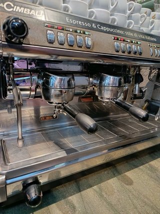 Cafetera Profesional Cimbali m39 Dosatron