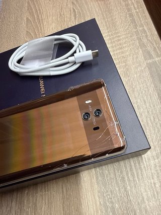 Huawei Mate 10 Negro/Dorado