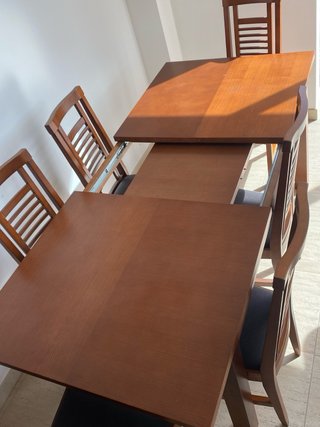 MESA COMEDOR CON 6 SILLAS