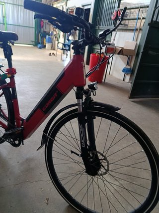 Bicicleta Eléctrica Conor Trekking como nueva