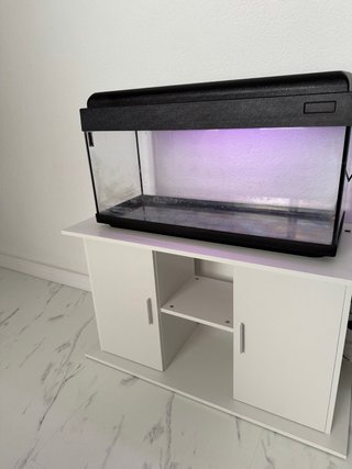 Acuario 100L + mueble